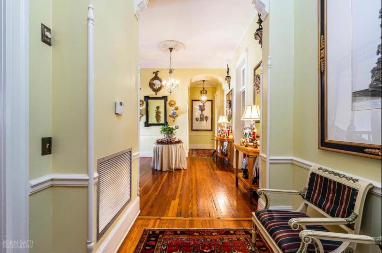 Bed and breakfast Burke Mansion