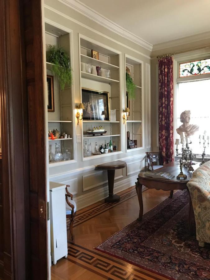 Bed and breakfast Burke Mansion 4*
