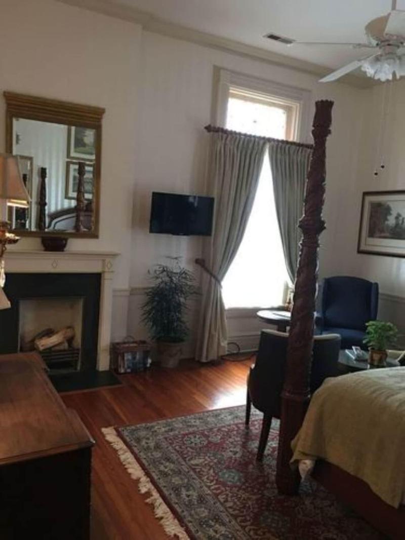 Bed and breakfast Burke Mansion