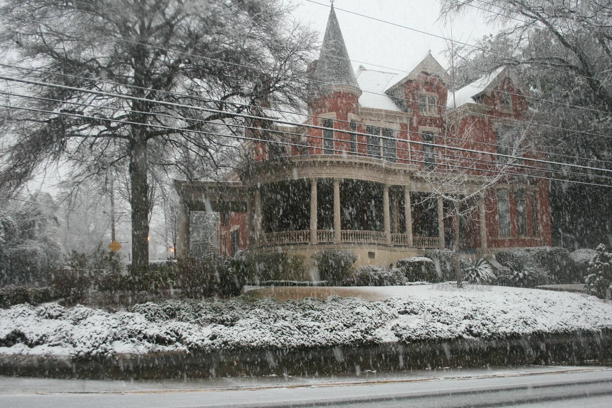 Burke Mansion Bed and breakfast 4*